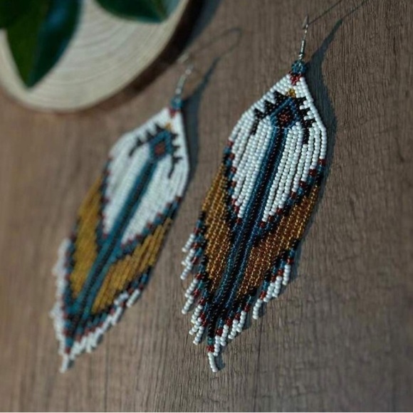 Handmade Beaded Boho Dangle Earrings Tribal Native - Picture 7 of 8